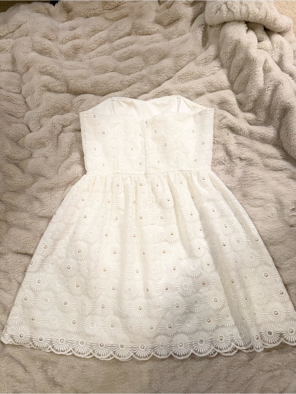 Lilly Pulitzer White Strapless Eyelet Daisy Dress - Picture 4 of 7